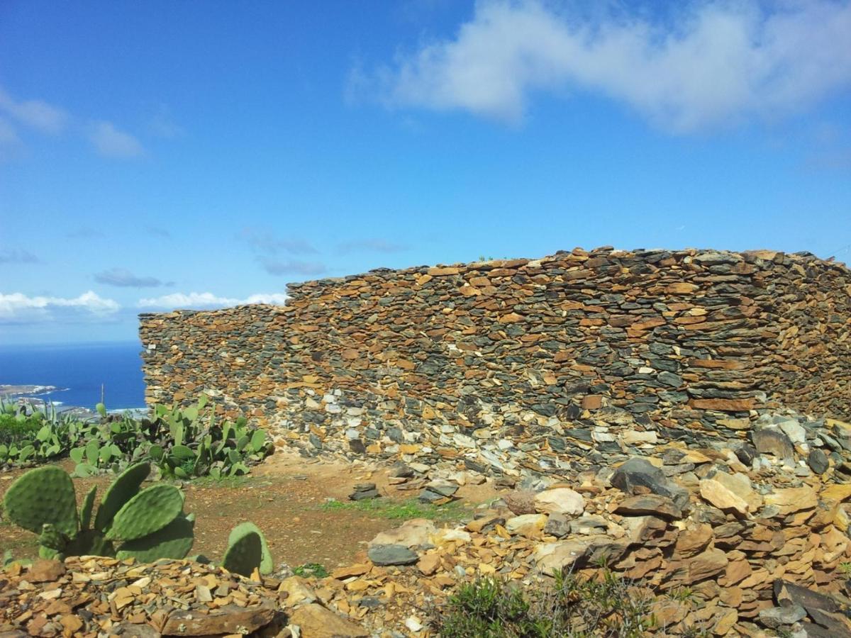 Tonono'S Village Santa Maria de Guia de Gran Canaria ภายนอก รูปภาพ